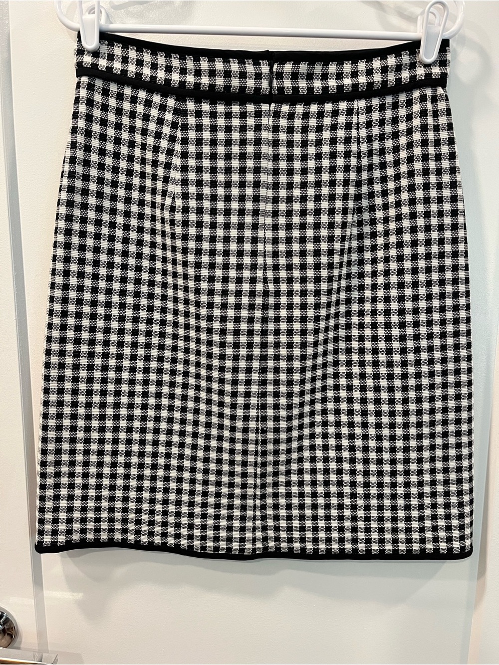 Ann Taylor Black and White Gingham A-Line Knit Skirt - Picture 2 of 4